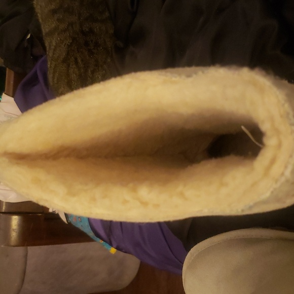 Boots - Picture 7 of 15